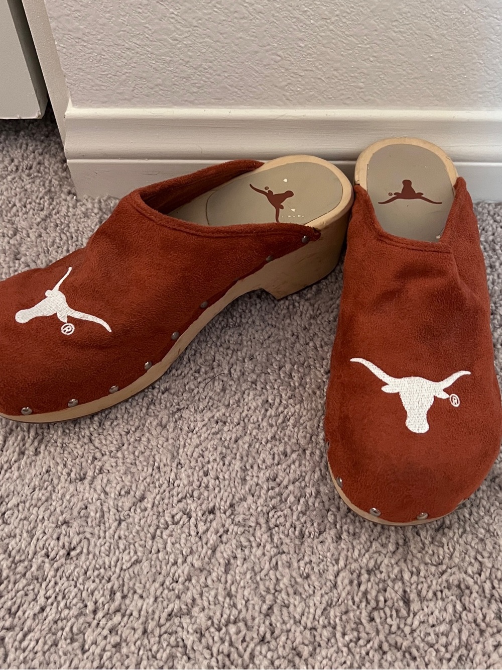 Texas Longhorns Womens Suede Clog Mules in Burnt Orange Wooden Bottoms
